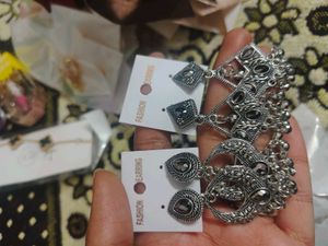 Mega Gift Hamper 24 Items High Quality