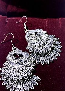 Hangy Earrings (Picock Theam Based)