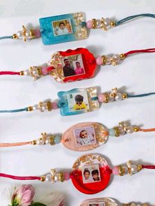 1 Photo Rakhi