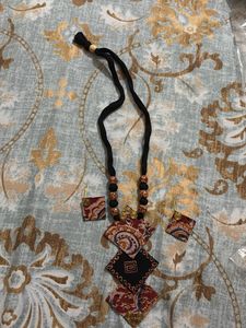 Necklace & Earring Set