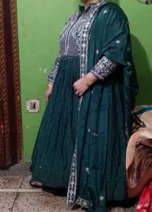 Elegant Green Ethnic Gown