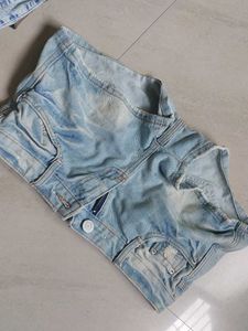 Ribbed Denim Short