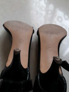 Black Heeled Sandals