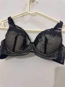 Pretty Cat Black Lace Padded Bra, Bust- 34 C/D