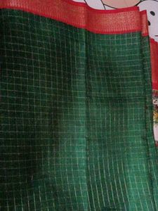 Green &amp; Red Sari with Unique Border