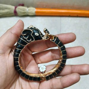 Elephant Bangle Bracelet