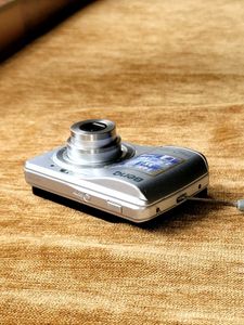 BENQ DC-C1420 Digital Camera