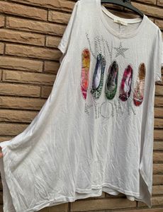 White Asymmetrical Top