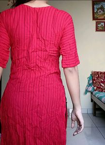 Red Kurti