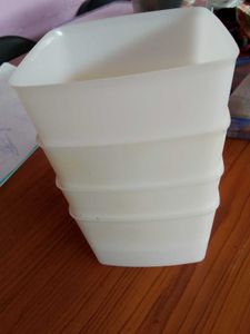New Tupperware Cool And Fresh Medium