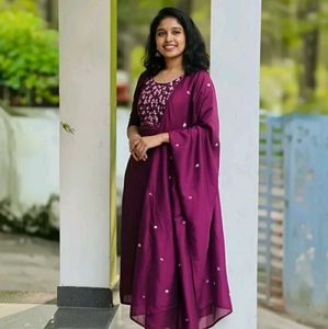 Elegant Purple Kurta Set