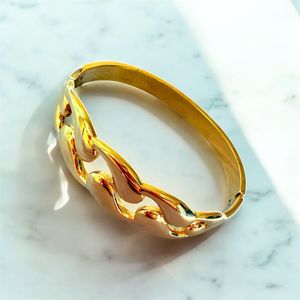 18K Gold Plated Bangle