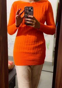 Warm acrylic top