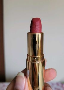 MyGlamm 2-in-1 Lipstick