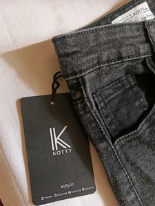 Black faded Jeans | Kotty