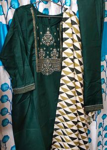 😍Combo of 2 Beautiful Kurti Pant Dupatta Sets🥰