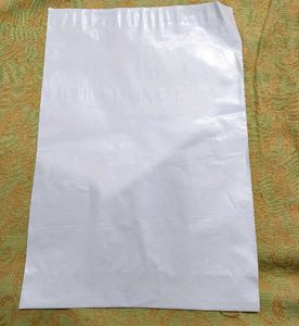 Brand New Set Of 5pcs Courier Bag With Pod Pouch