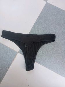 H&amp;M thong