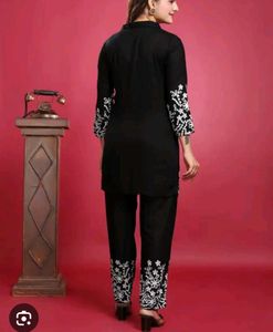 New 2XL Floral Embroidered Co-ord Set