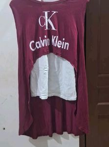 Korean Maroon Cute flowy top [Crop from front, long in back]