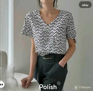 New With Tag Printed Cute Korean Top
