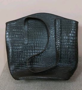Elle Handbag