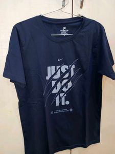 Nike Graphic Print Tee
