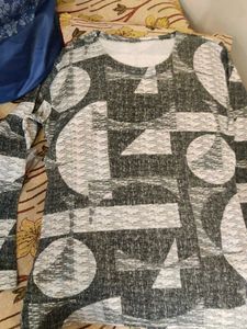 Abstract Pattern Long Sleeve Top