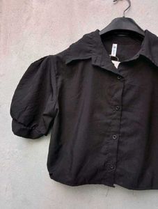New With Tag Korean Cute Crop Shirt