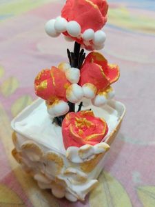 White Flowerpot With Red Touch