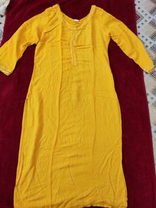 Yellow summer suit