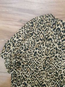 Leopard Print Casual Top
