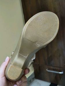 Solid Golden Heels | 2.5 Inches