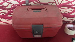 VIP Vanity Case