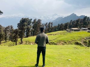 Men's olive green Jacket &amp; Black Pants Outfit