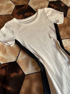 a pretty mini dress that gives you bodycon look