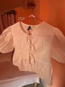 Chic White Puff Sleeve Top