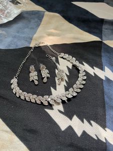 Elegant Dimond Jewelry Set