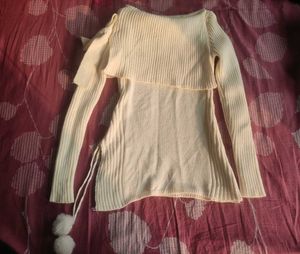 Softgirl Korean Style Top 🤍