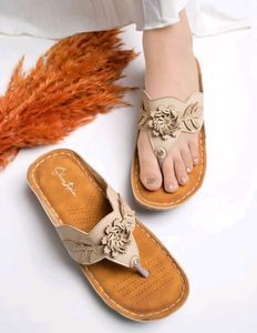 Limited Edition Trendy Party Wear Slipper