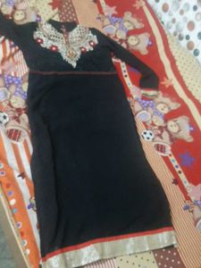 Elegant Black Embroidered Kurti