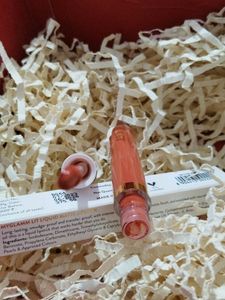 Myglamm LiT Matte Lipstick