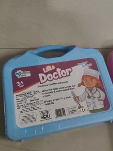 Kids Role Play Sets new with tag