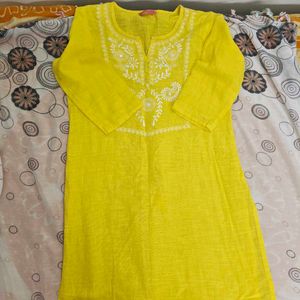 Yellow Embroidered Kurta with free jhumkas