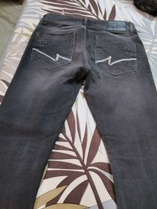 Ruf N Tuf Branded Jeans Like New