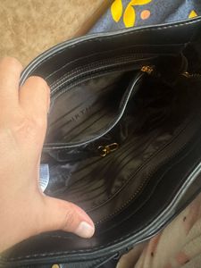 Elegant Black Handbag