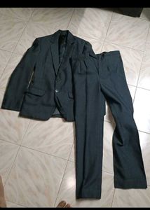 Men&#39;s Formal Suit - Grey