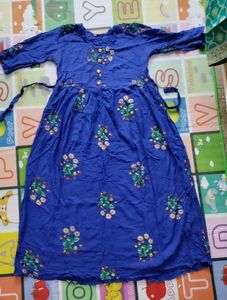 Women's Floral Print Anarkali Kurta / Gown