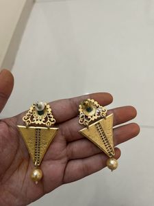 Kundan Earings