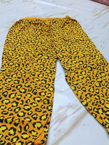 6-7 year Cute Animal Print Pants